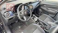 نيسان فيرسا